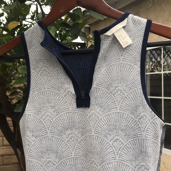 H&M Art Deco Shells Sheath Dress XS - Picture 6 of 8